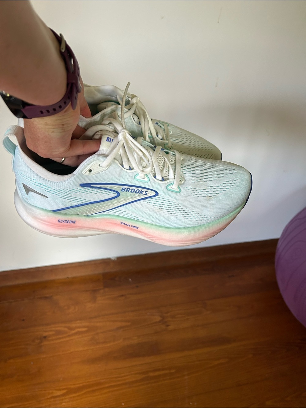 Brooks Women’s Glycerin Sneakers - Mint, White & Pastel Pink - Picture 3 of 6